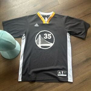 Adidas warriors jersey ! Small  Durant !